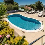 Seaside With A Swimming Pool Prizba, Korcula - 10056 Blato (Korcula)