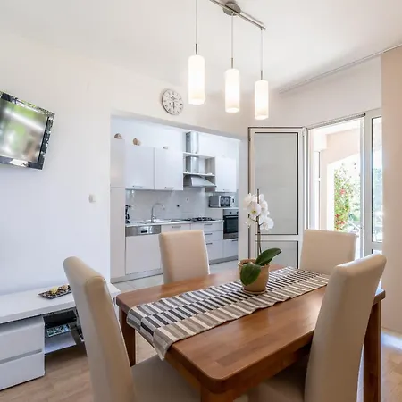 Seaside With A Swimming Pool Prizba, Korcula - 10056 公寓 *