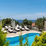Seaside With A Swimming Pool Prizba, Korcula - 10056 アパート *