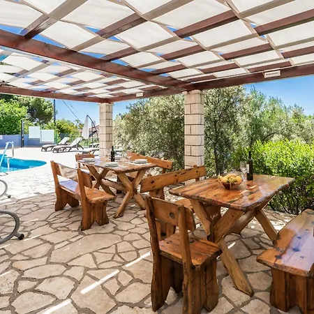 Seaside With A Swimming Pool Prizba, Korcula - 10056 Brnistrova