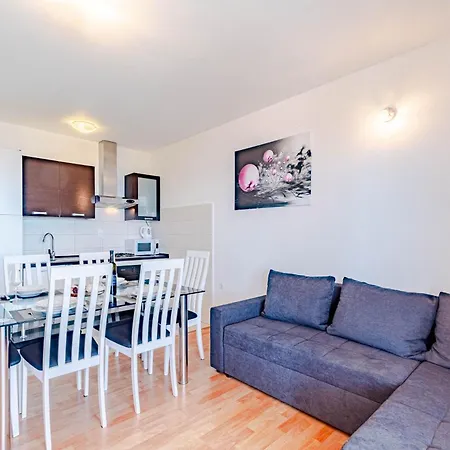 Seaside With A Swimming Pool Prizba, Korcula - 10056 Apartamento *