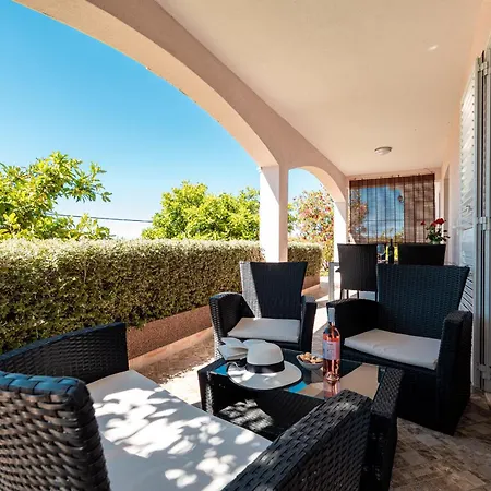 Apartamento Seaside With A Swimming Pool Prizba, Korcula - 10056 *