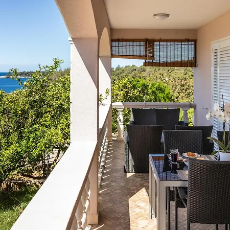 Apartamento Seaside With A Swimming Pool Prizba, Korcula - 10056 Brnistrova