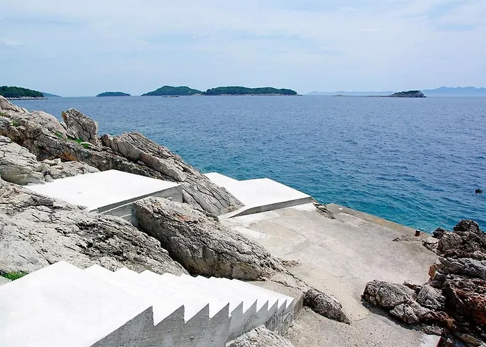 Seaside With A Swimming Pool Prizba, Korcula - 10056 Appartement Blato (Korcula)