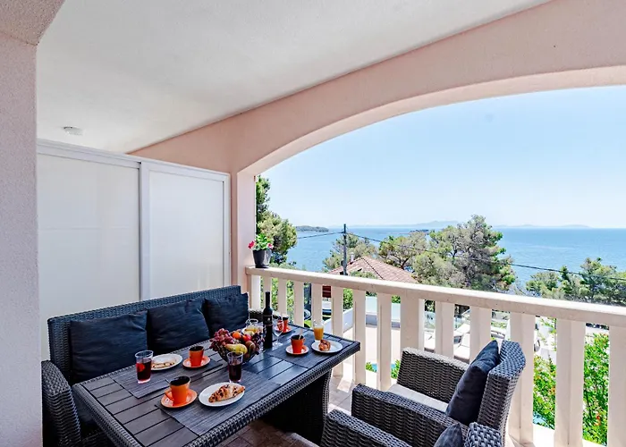Seaside With A Swimming Pool Prizba, Korcula - 10056 Appartement Blato (Korcula)
