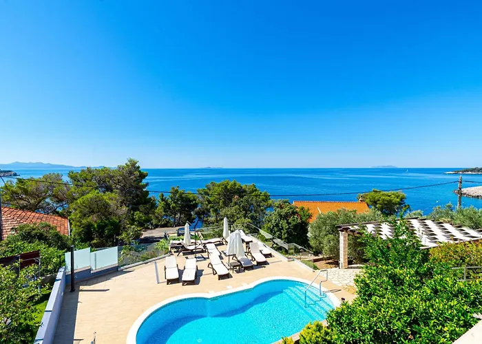 Seaside With A Swimming Pool Prizba, Korcula - 10056 Blato (Korcula)