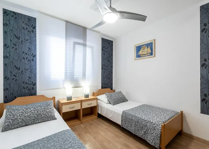 Appartement Seaside With A Swimming Pool Prizba, Korcula - 10056